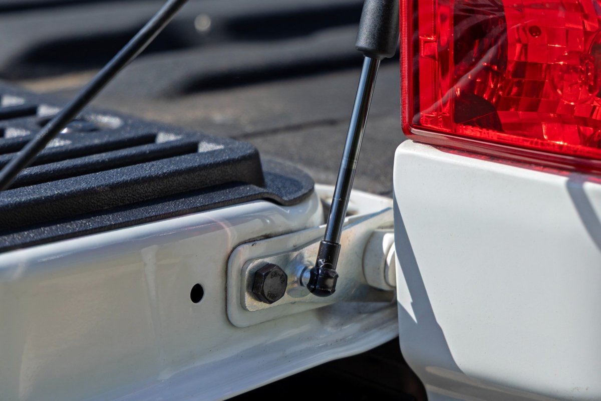 Nissan Titan Tailgate Assist - Passenger's Side - Rough Country - '17-'24